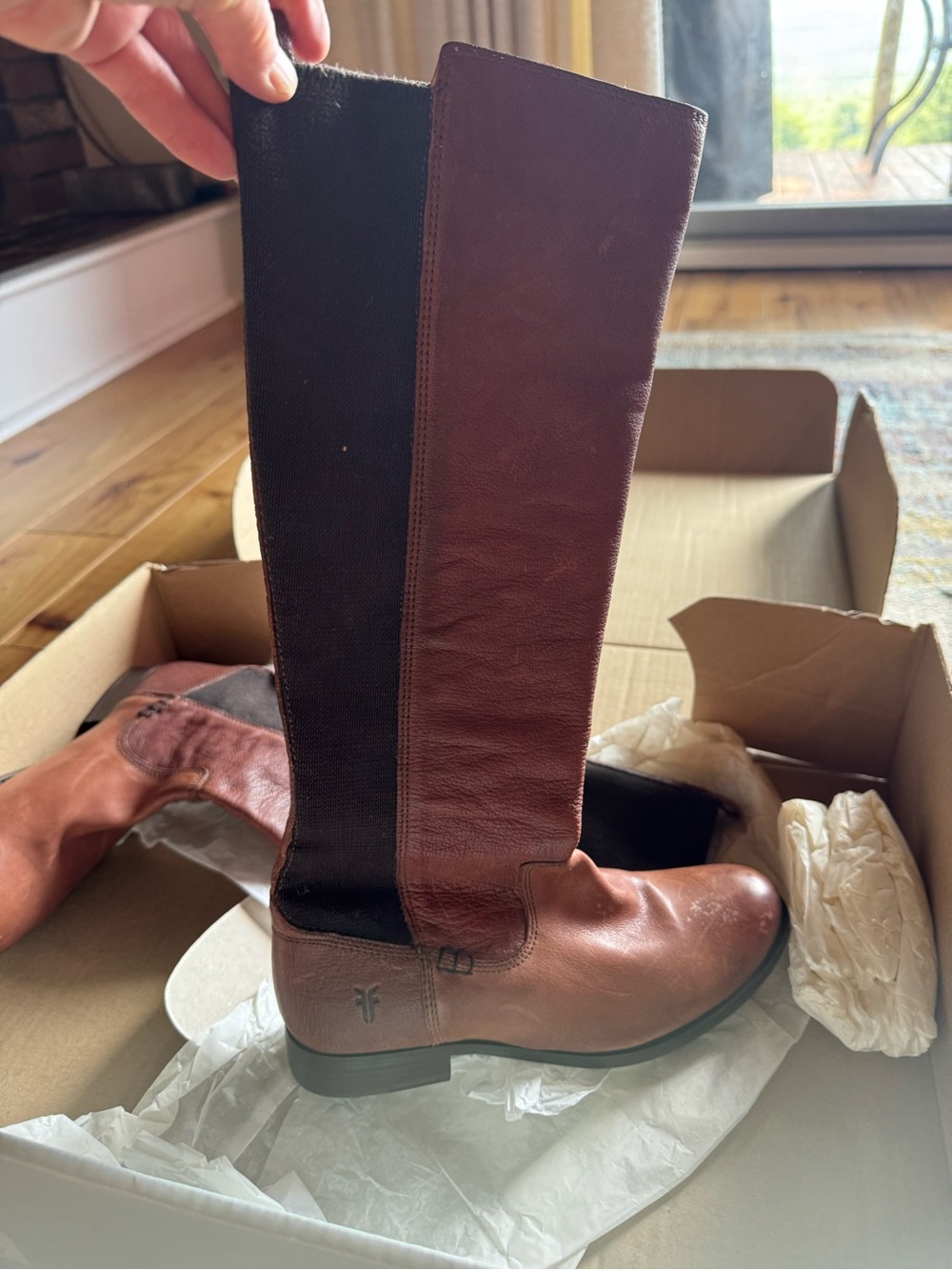 FRYE Women's Molly Gore Tall Riding Boot, Whisky, 6 M US with box